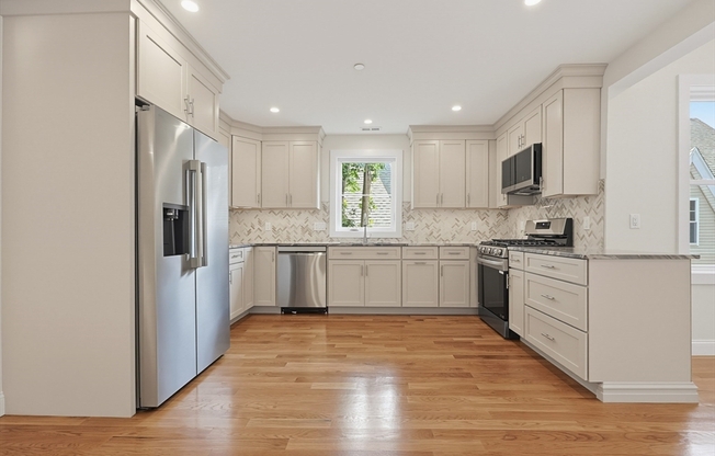 53 EDDY ST