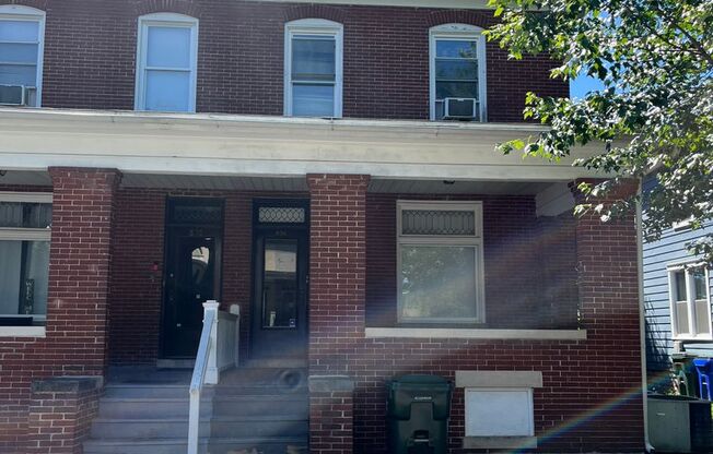 836 - 838 Dewey Avenue