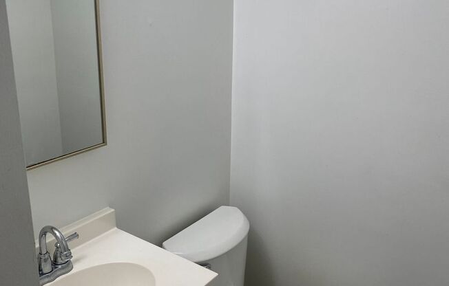 Spacious 3 Bedroom Townhouse – Available August 15