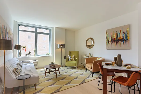 Studio, 1 bath, $4,212, Unit 6R