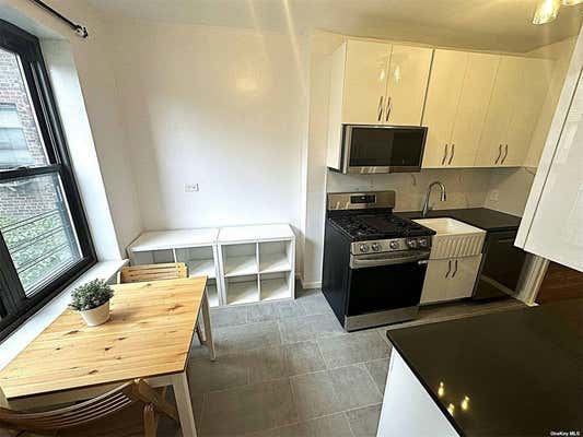 1 bed, 1 bath, 820 sqft, $2,900, Unit 3A