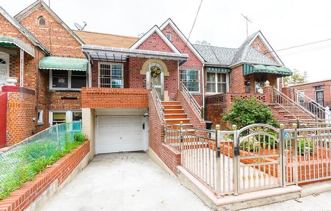 657 96 ST E
