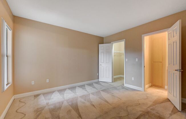 2 beds, 2 baths, 1,036 sqft, $1,500, Unit Badura Ave W. 8000 #2082