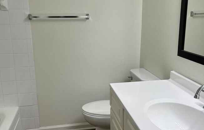 1 bed, 1 bath, 620 sqft, $925, Unit 6920-A