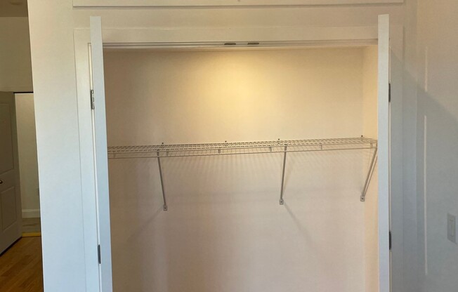 Studio, 1 bath, $1,775, Unit 407
