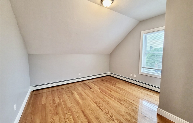 525 CHARLES ST