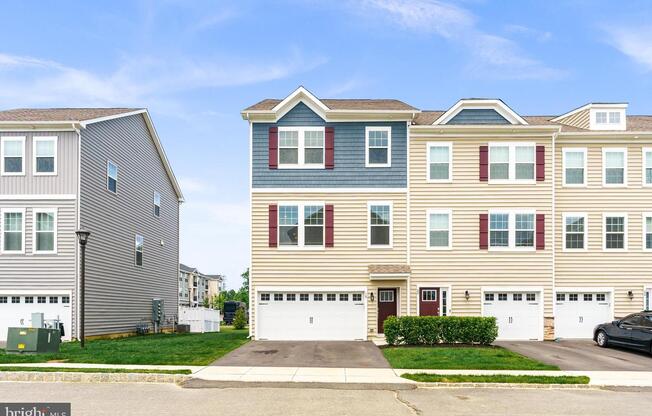 18 ROME WAY