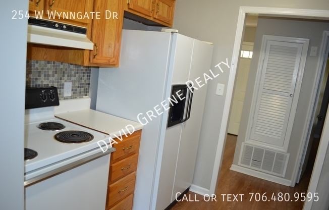 254 W WYNNGATE DR