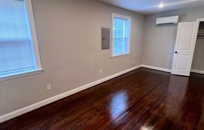 1 bed, 1 bath, $1,350