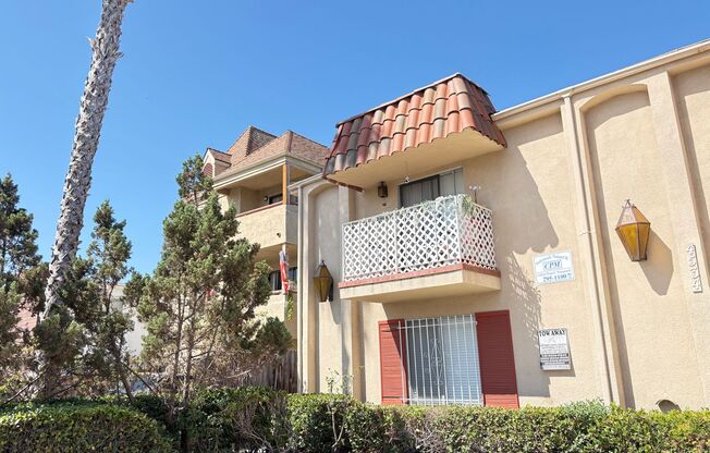 4534 Utah St.