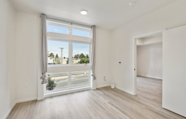 1 bed, 1 bath, 437 sqft, $2,895, Unit 302