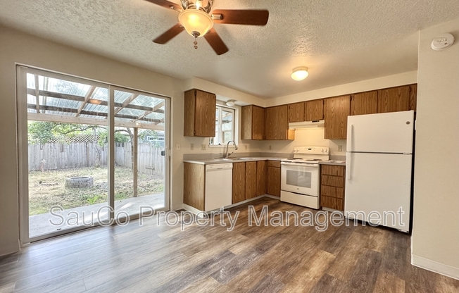 2738 SE 62 AVE
