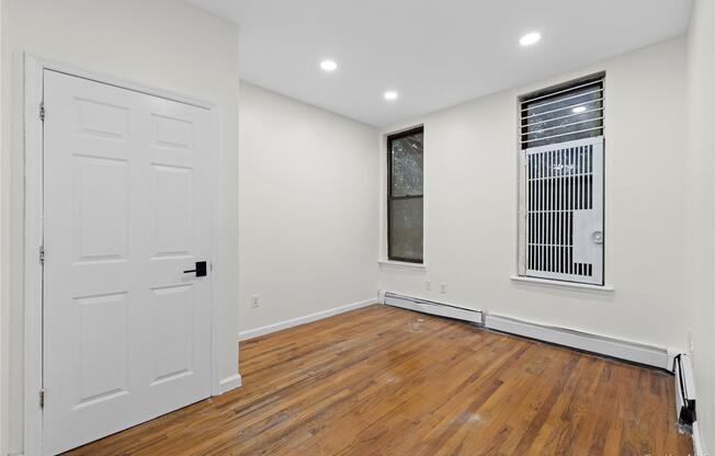 1169 GREENE AVE