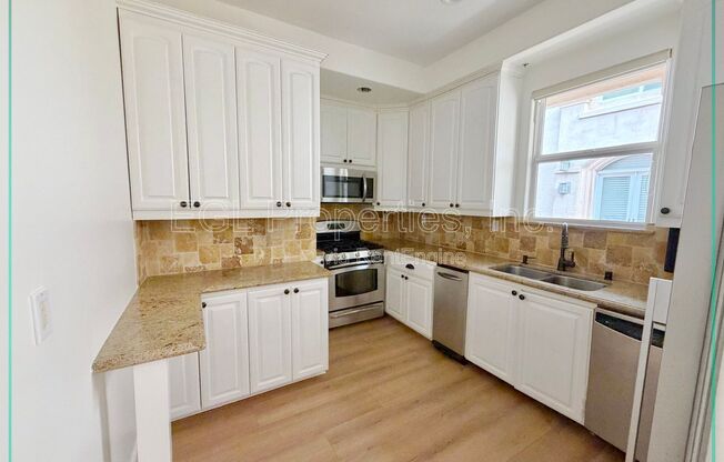 16123 W Sunset Blvd Unit 205