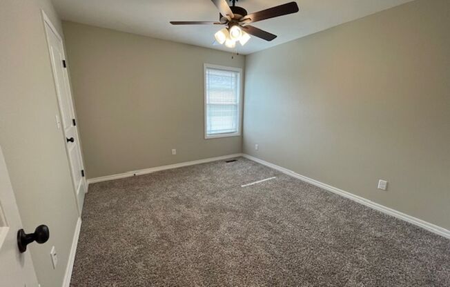 3 beds, 2 baths, $2,100