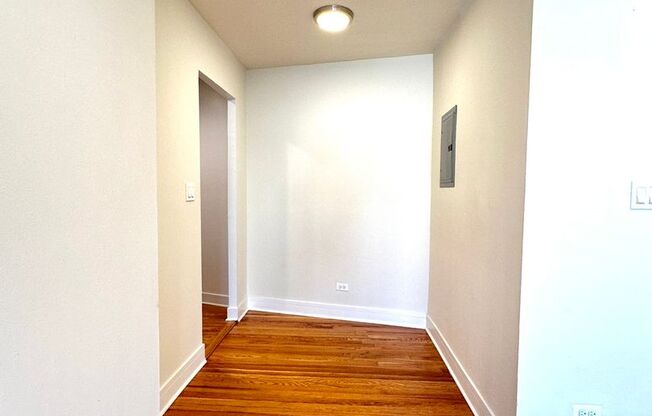 6954 Sheridan
