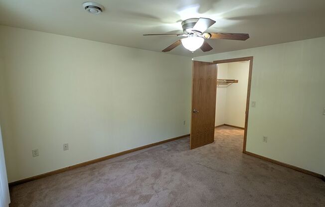 1 bed, 1 bath, 683 sqft, $1,075, Unit 2970-007