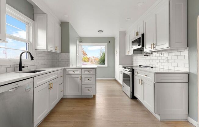 4707 N WILLAMETTE BLVD