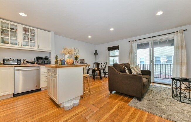 153 155 W 6 ST