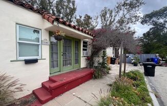 2 bedroom 1 bath home in desired location of North Park