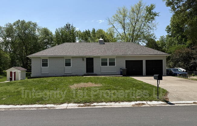 1307 NE 75 ST
