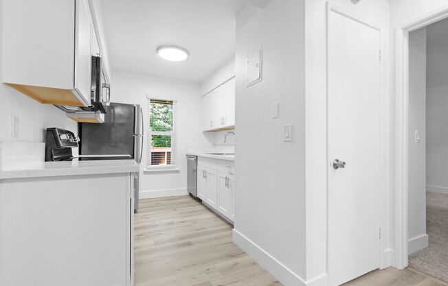 837-Sungarden Apartments