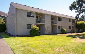 Woodview Village | Exterior
