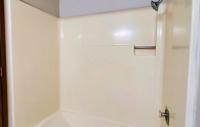 Studio, 1 bath, $1,125, Unit 35