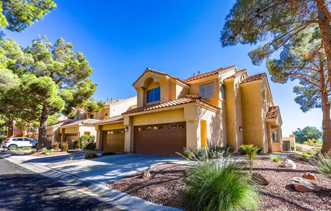 3 Bedroom Painted Desert Golf Community Townhome