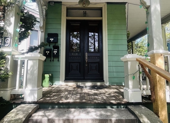 19 CHESTER ST