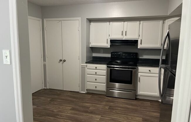 The 109/111 Rainbow Court Duplex