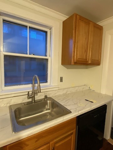 3 beds, 1 bath, 1,432 sqft, $3,000, Unit 2