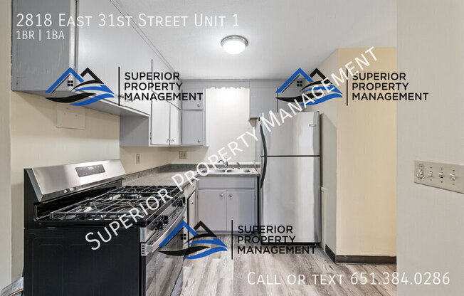 2818 E 31 ST