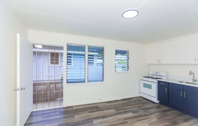 Renovated 2 bedroom, 1 bath upstairs unit includes all utiilities