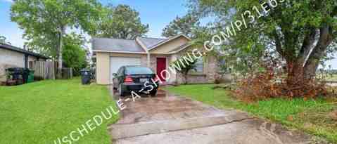 12202 CAPE HYANNIS DR