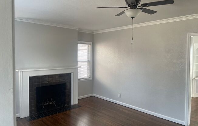 3 beds, 2 baths, $1,200