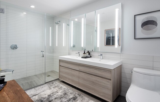 2 beds, 2 baths, $7,955, Unit 1402N