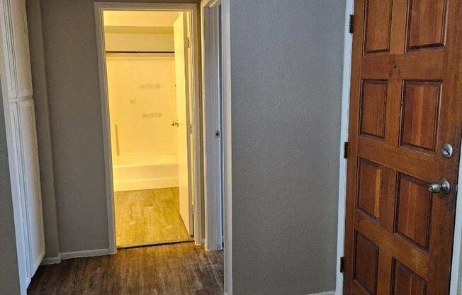 Fantastic 2bdrm condo Union Hills and 19th ave