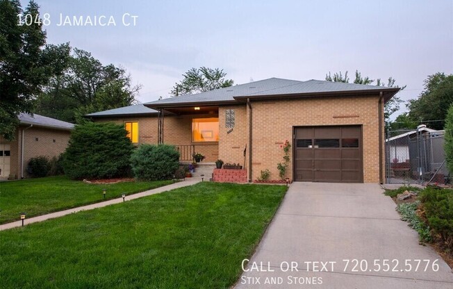 1048 JAMAICA CT