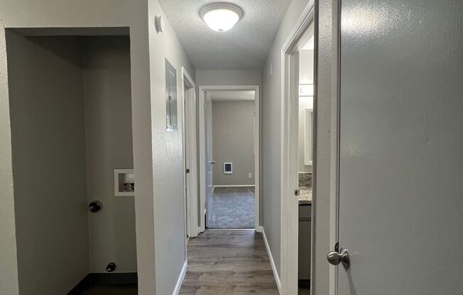 1 bed, 1 bath, 700 sqft, $1,200, Unit 205