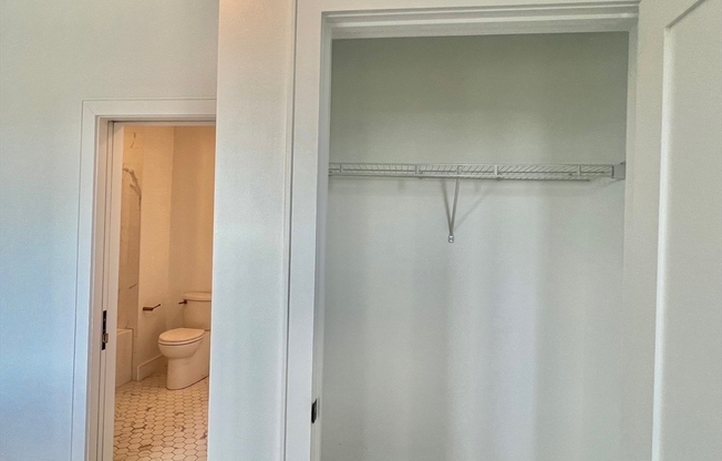 2 beds, 2 baths, 1,070 sqft, $4,200, Unit 302