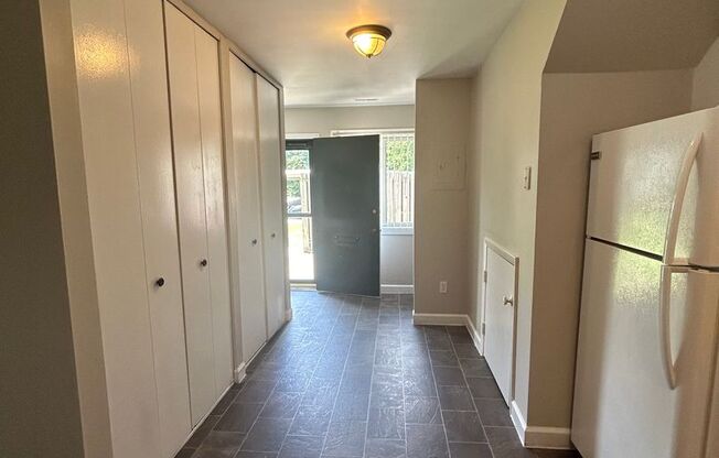 3 beds, 2.5 baths, 1,636 sqft, $1,379, Unit 729