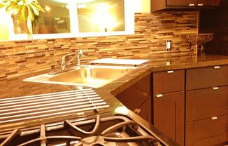 3 beds, 2 baths, $2,800, Unit UNIT C