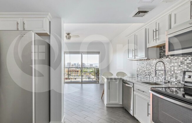 1 bed, 1 bath, 602 sqft, $2,000, Unit 16E