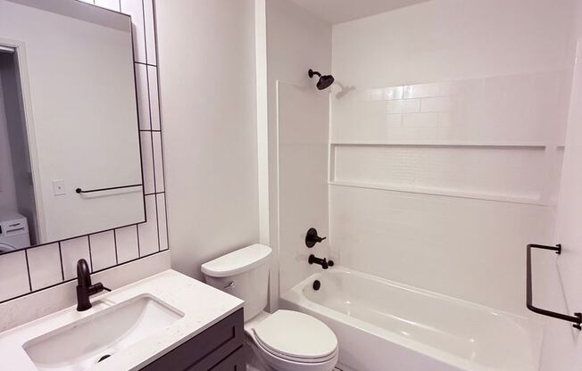 2 beds, 2 baths, 1,009 sqft, $2,200, Unit Unit 310