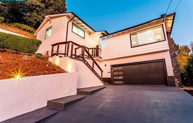 Amazing remodeled bi-level Oakland home with big backyard, ADU/Office and views!