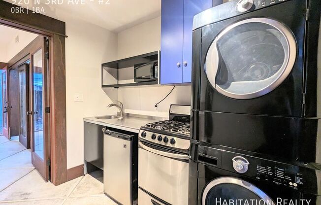 920 N 3 AVE