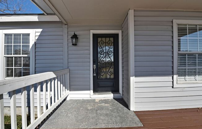 Stylish and Spacious 4-Bedroom Home PLUS Casita/In-Law (with kitchen/living/bedroom/bath)
