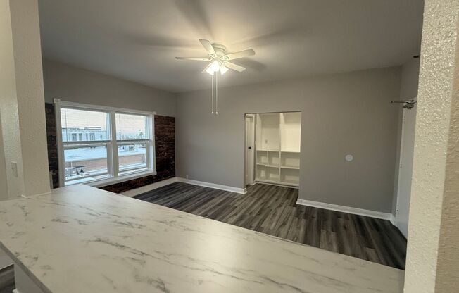 1725 N. Edgemont Street