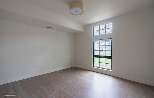 1 bed, 1 bath, $1,525, Unit 1112 N 4th St. Apt. 212